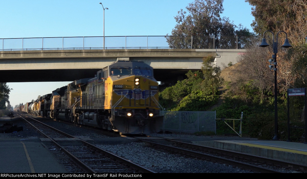 UP 6560 Leads the MRVMI-29